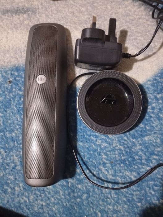 Продам домашние телефоны и есть радио телефон.