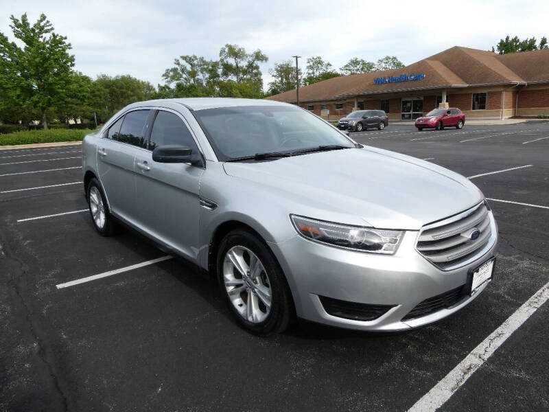 2017 Ford Taurus SE