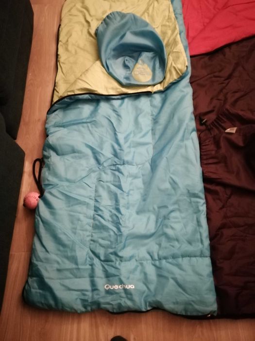Light Blue Sleeping Bag for Children/Juniors — Like New!! Quechua64750956323969122