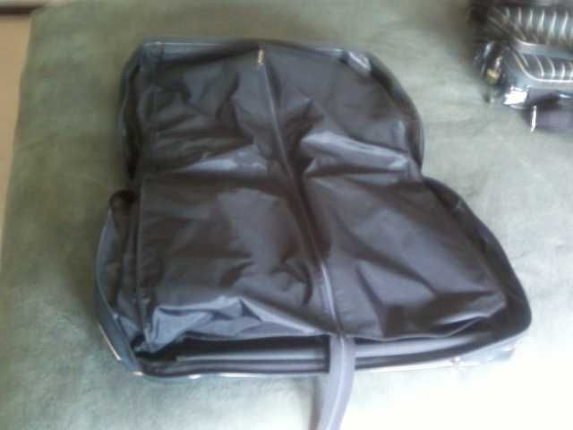 Conjunto de Sacos de Viagem Homem