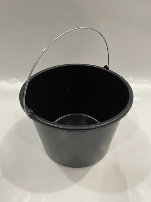 Pojemnik elastyczny okrągły 27 litrów czarny wiadro kubeł kastra