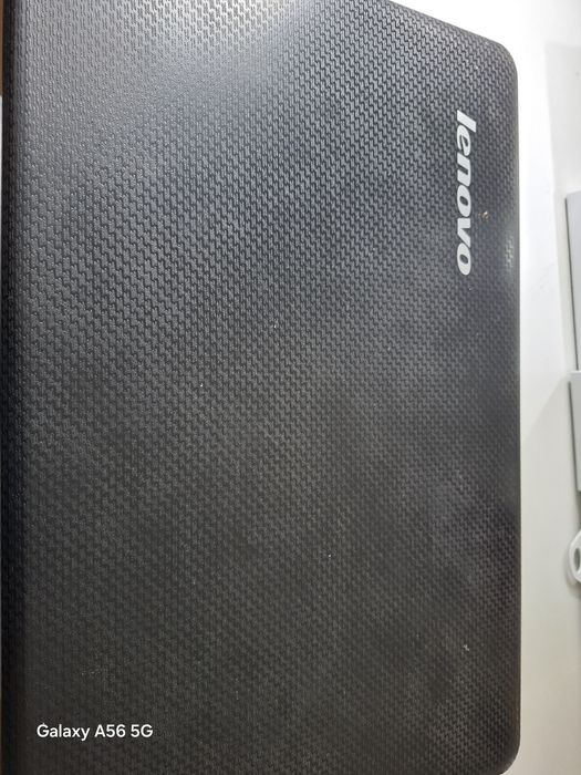 Laptop LENOVO G550