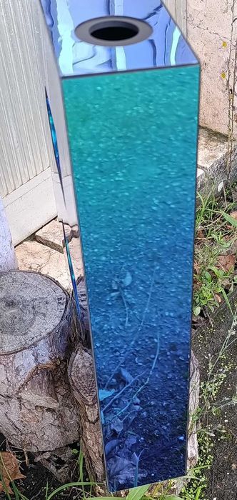 Letra B em Acrílico Azul Camaleão