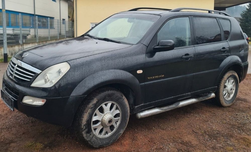 SsangYong Rexton 2.7 дізель для військ. без завдатка