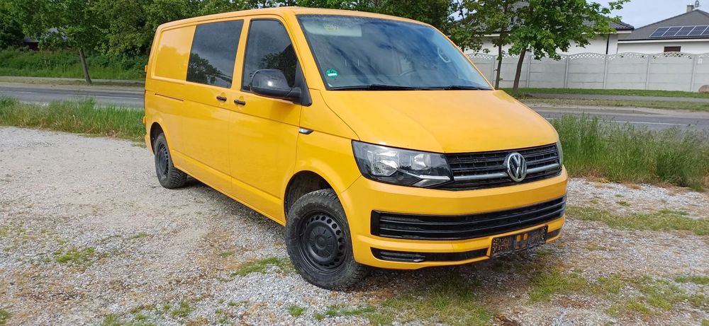 Volkswagen Transporter 5 osobowy, Klimatyzacja, super stan
