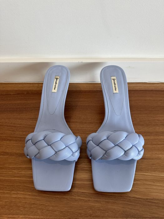 Sandálias azuis Stradivarius