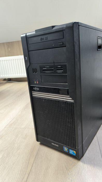 Komputer stacjonarny Fujitsu Celsius W380 | i5-670 | 8GB RAM | SSD 120GB + HDD 400GB | Win 10 Pro