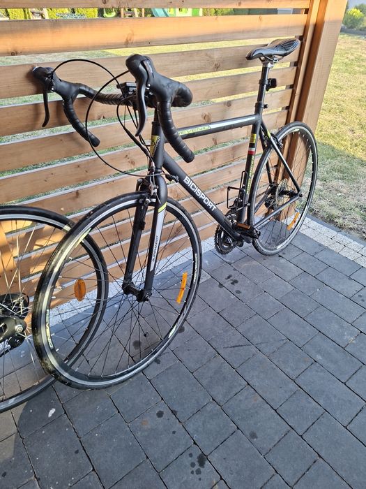 Sprzedam rower czarny jak jowy