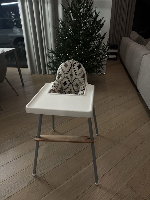 Стільчик для годування ikea з подушкою