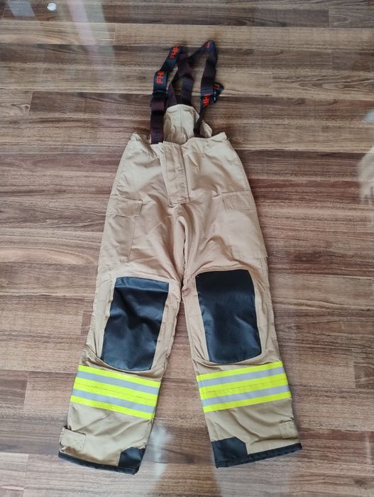 Nowe ubranie specjalne nomex straż pożarna