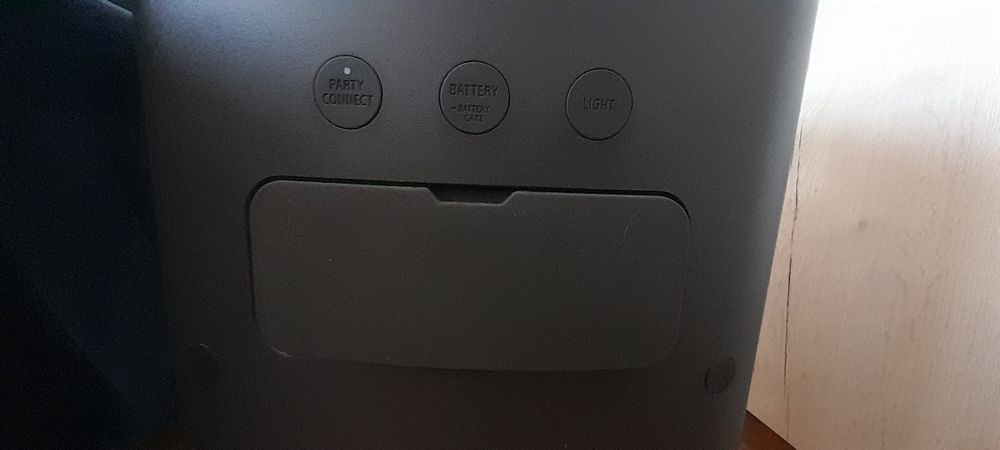 Sony SRS - XP700