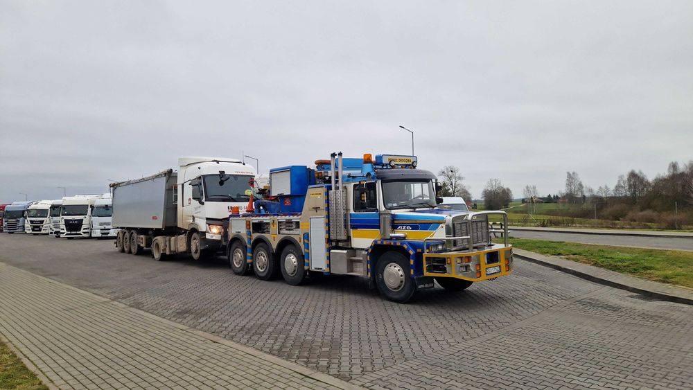 Laweta IVECO Holownik