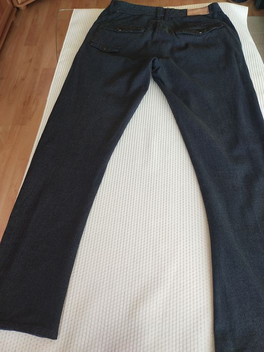 Spodnie męskie - 2 pary.