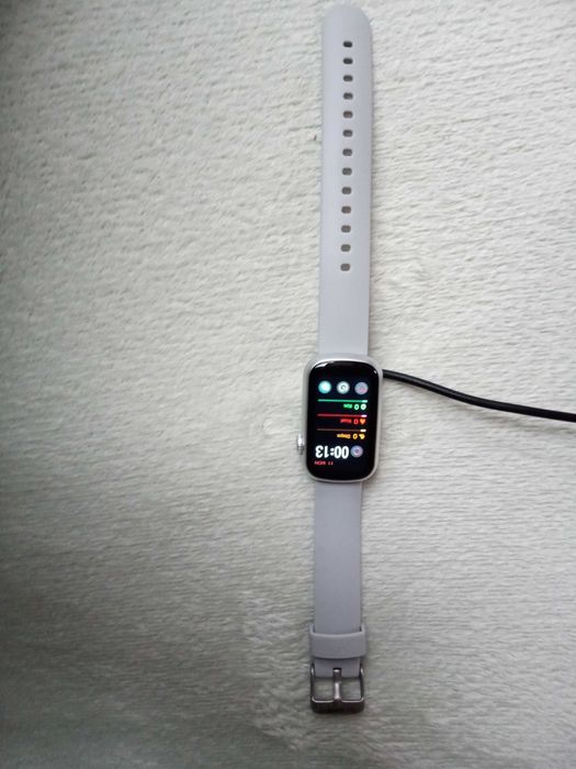 GARETT Action Smartwatch Ciśnieniomierz Pulsoksymetr Wodoszczelny GWAR