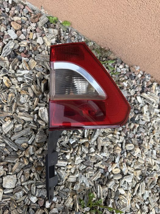 Lampa prawa tylna Ford Galaxy mk3