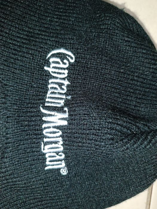 продам шапку Captain Morgan