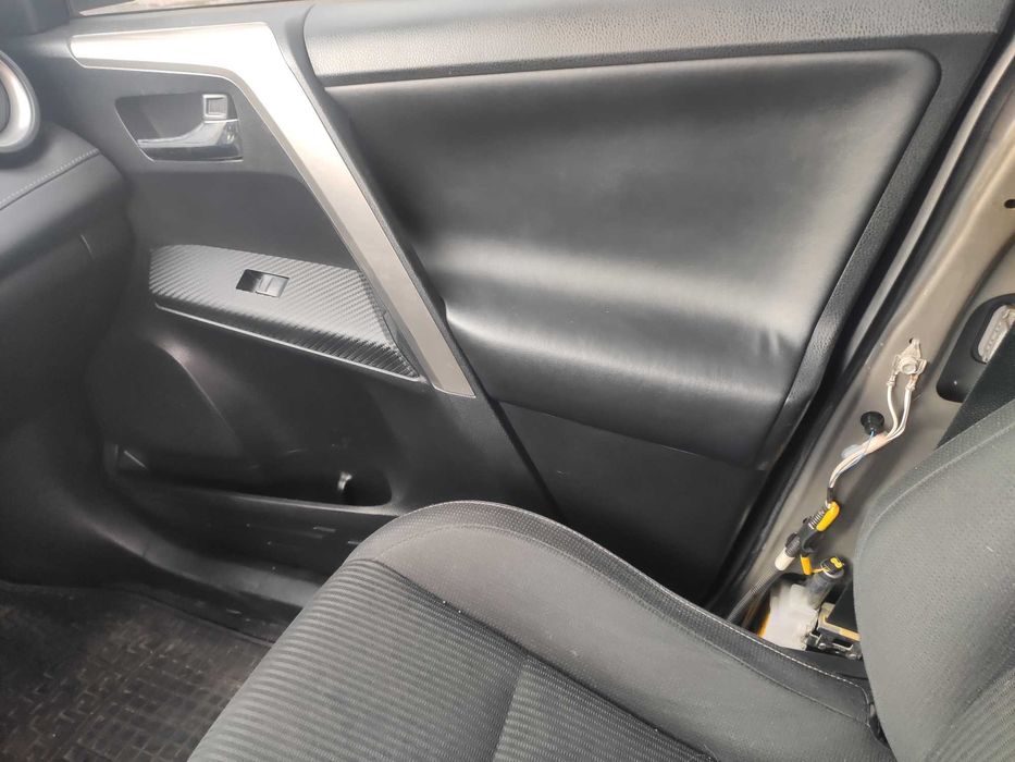 Розборка Toyota RAV4 2013