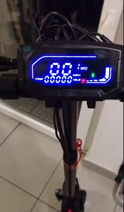 Hulajnoga elektryczna iscooter ix3