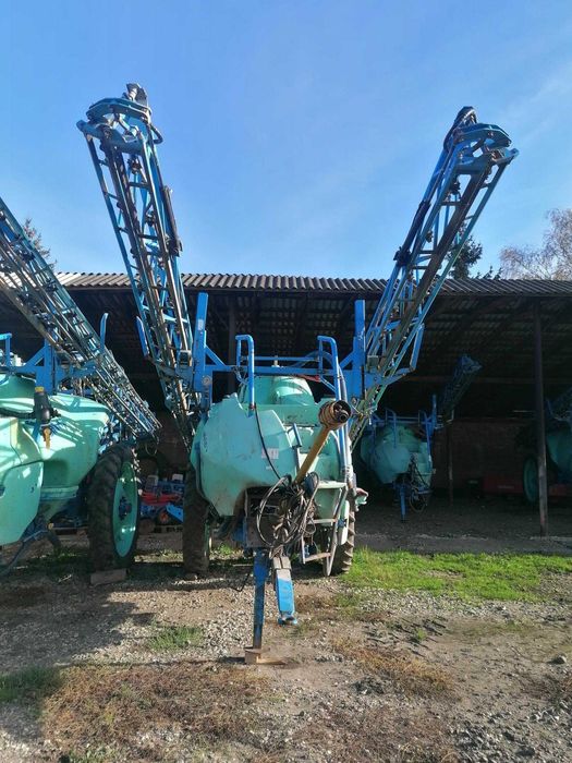Обприскувач Berthoud-Tracker-3200