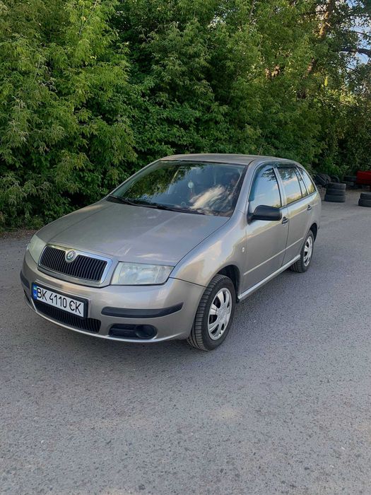 Продається автомобіль Skoda Fabia 2006 (2007 модельний рік), 1.2. бензин