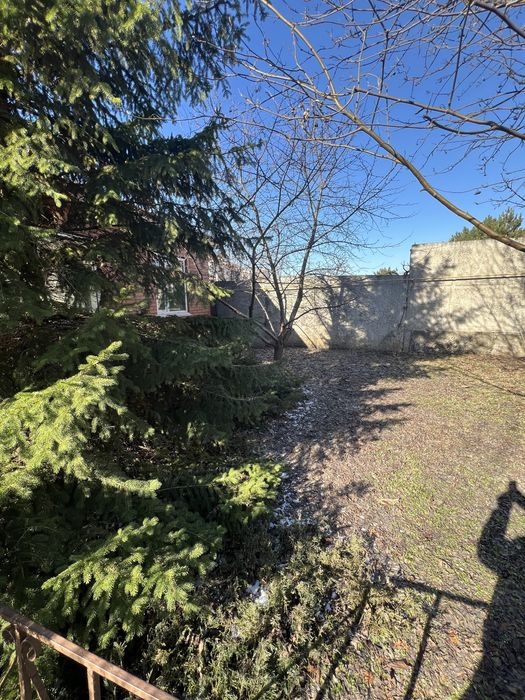 Продаж гарного будинку район Світанку  390 квм