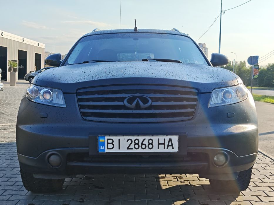 Продам Infiniti fx35
