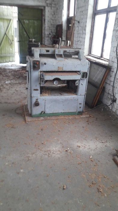 Продам приміщення вільного  призначення