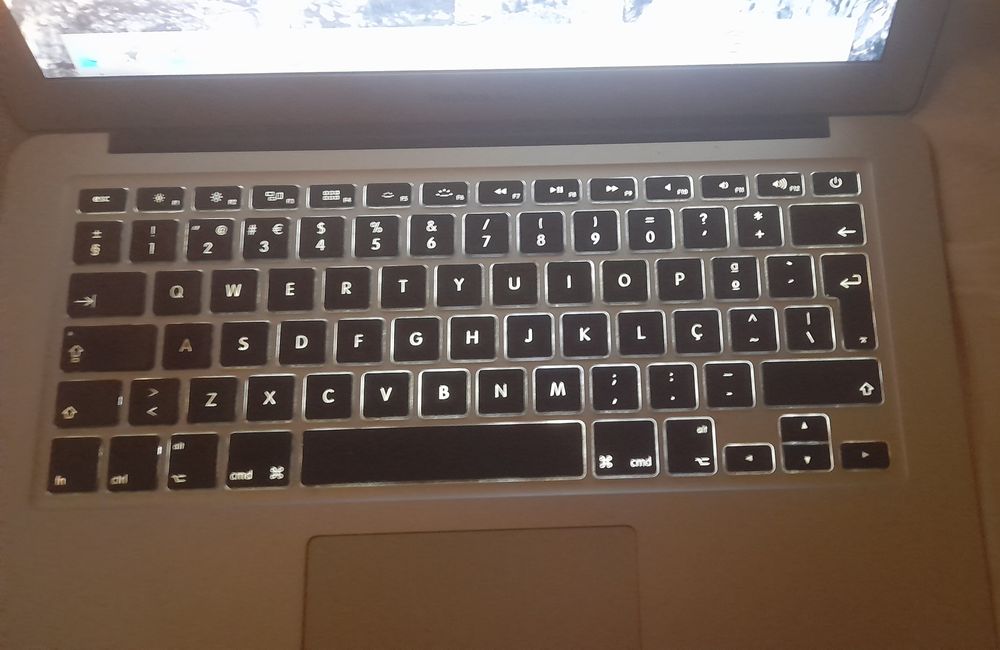 Macbook Air da Apple modelo A1466 de 2017 - ÚLTIMOS DIAS