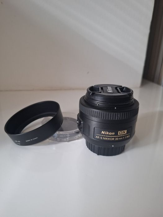 Nikon AF-S 35mm f/1.8G DX