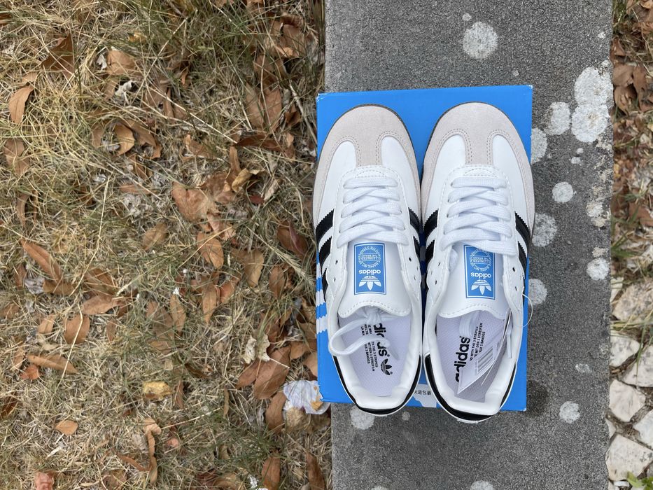 Adidas samba brancos e pretos com caixa