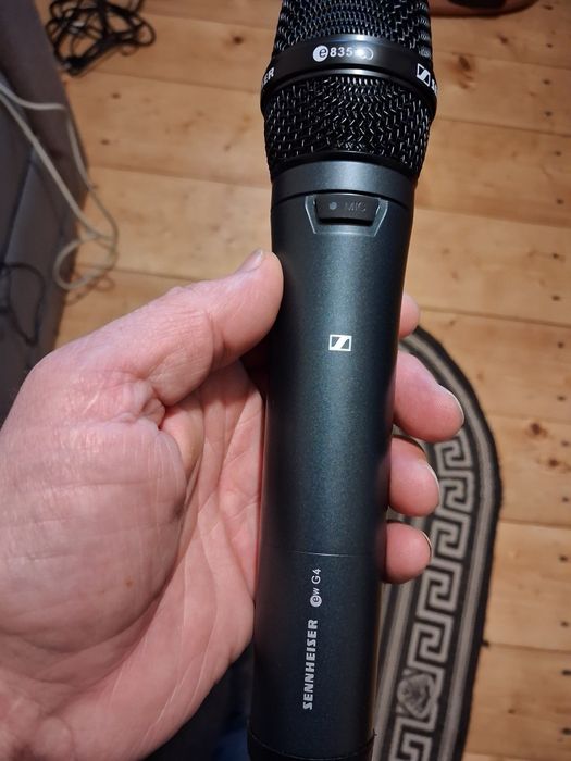 Радіомікрофон Sennheiser 100 G 4 новий.
