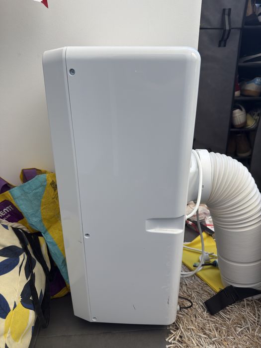 Ar condicionado portátil HTW com aquecimento e desumidificação | 180 €