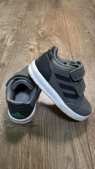 Дитячі кросівки adidas AltaSport CF I (розмір 21)