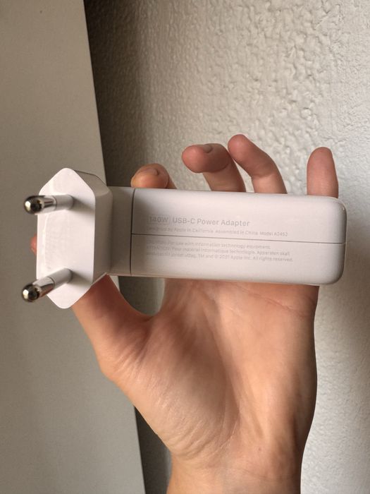 Блок живлення USB-C Apple 140w power adapter оригінал вживаний б/у