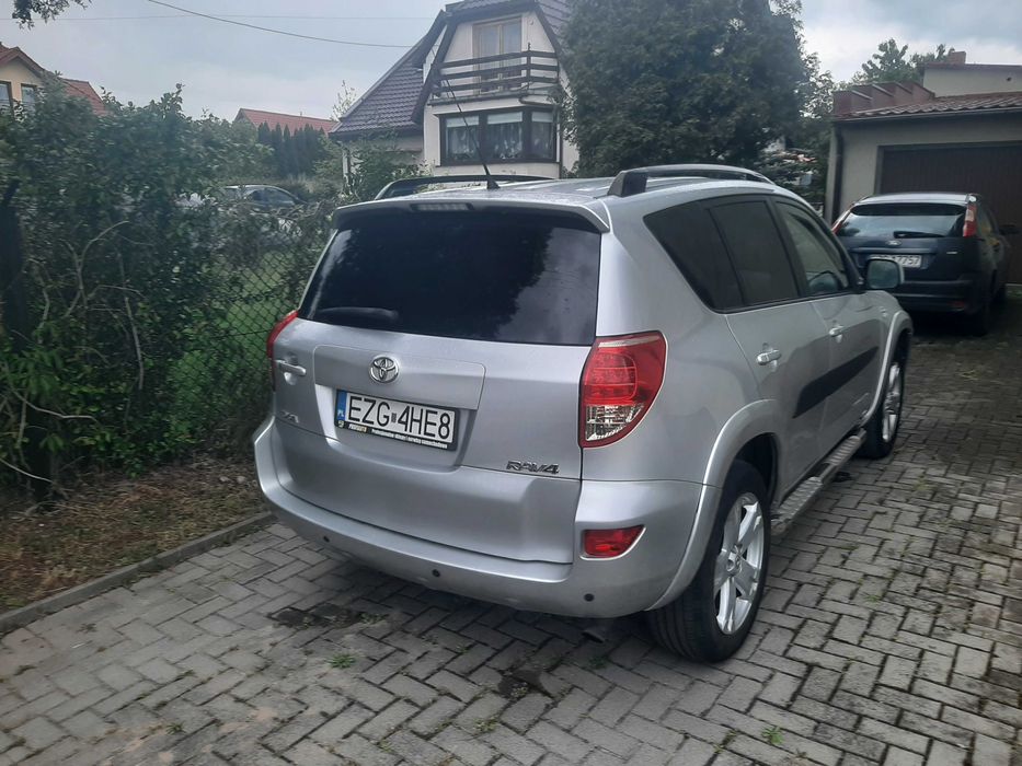 Toyota RAV4  DIESEL 177 KM Sprzedam