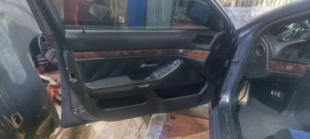 Продам Е39 М57 3.0 дизель 350+