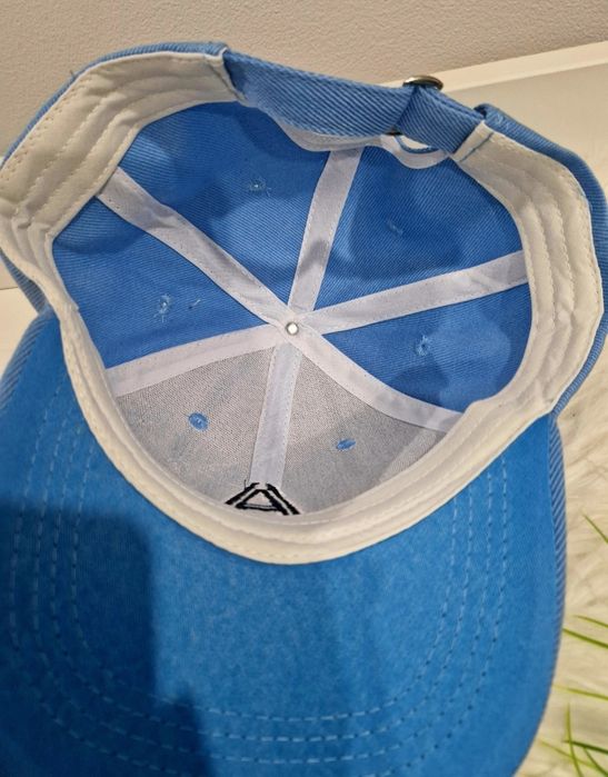 Boné Homem Azul novo
