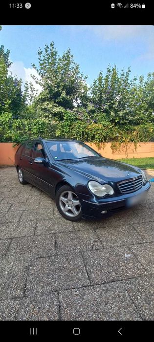 Título: Mercedes-Benz C220 CDI Avantgarde - 2003 - 1 Só Dono.