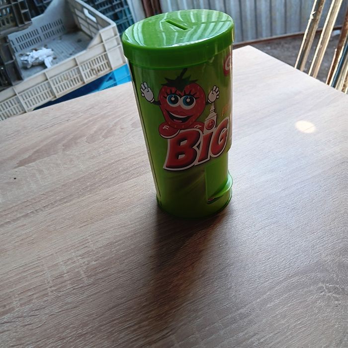 Skarbonka + smycz. G