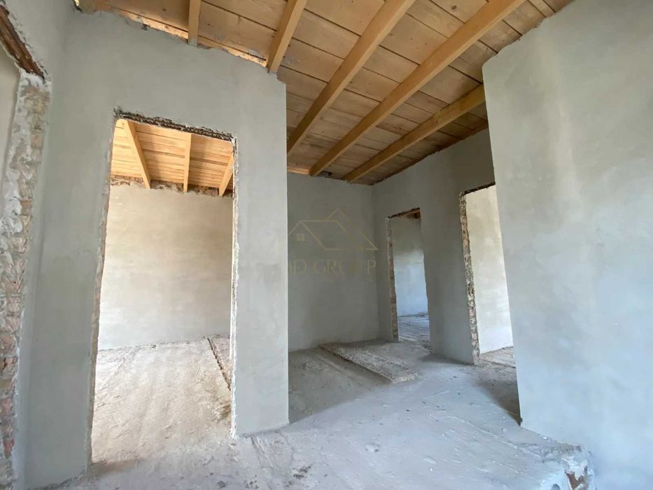 Продаж кутового таунхауса в Вовчинцях, 3,3сот, всі комунікації міські