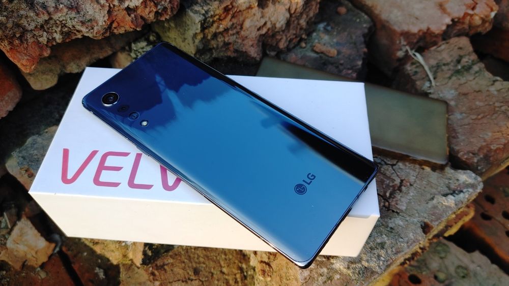 Смартфон LG Velvet G9 6/128Gb в хорошому стані