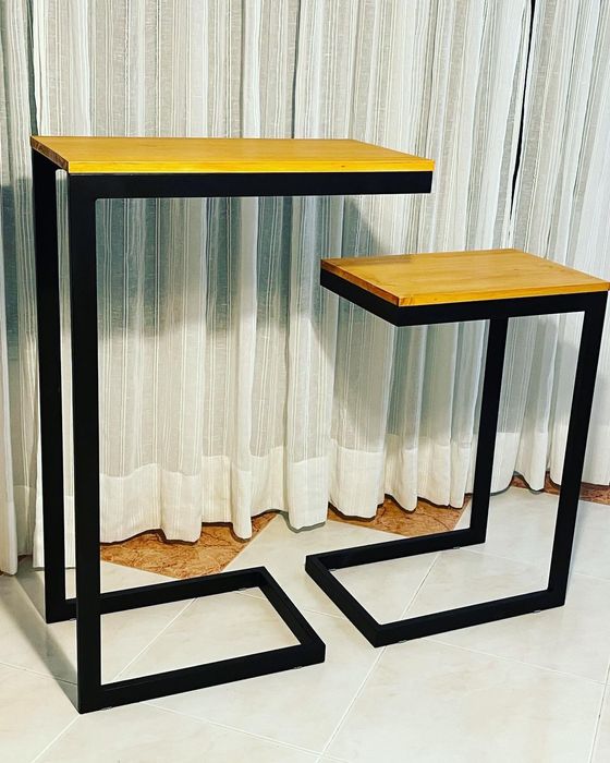 Conjunto de púlpito e mesa de apoio