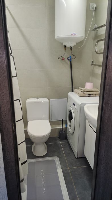 1 кімнатна квартира-студія подобово, район Макдональдс.