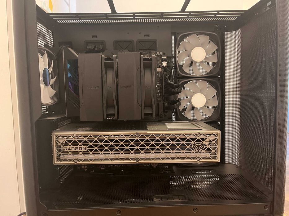 Komputer Gamingowy | ryzen 9 7950x3d | rx 9070 xt nitro + | 32GB CL36 5600Mhz ram | 1.5 Tb ssd | argb |