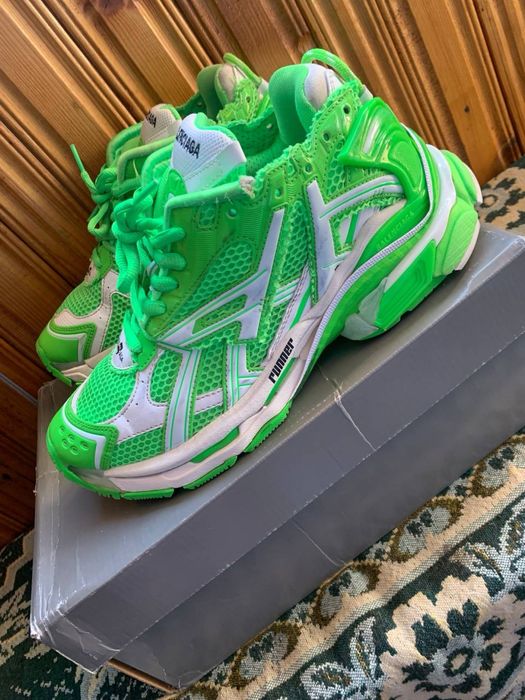 Balenciaga Runner 42-43 track defender