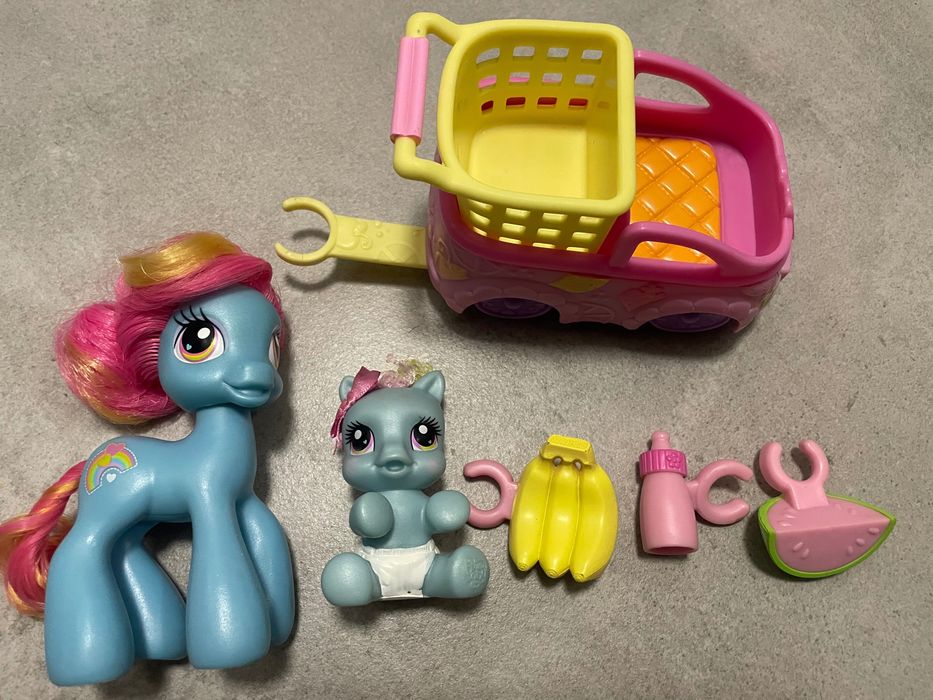 Kompletny zestaw My Little Pony „mała Dash z mamą na zakupach”, Hasbro