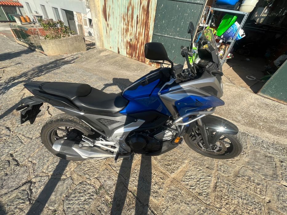 Honda NC750x 2021