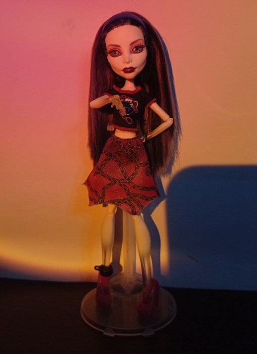 монстер хай спектра чирлидерша