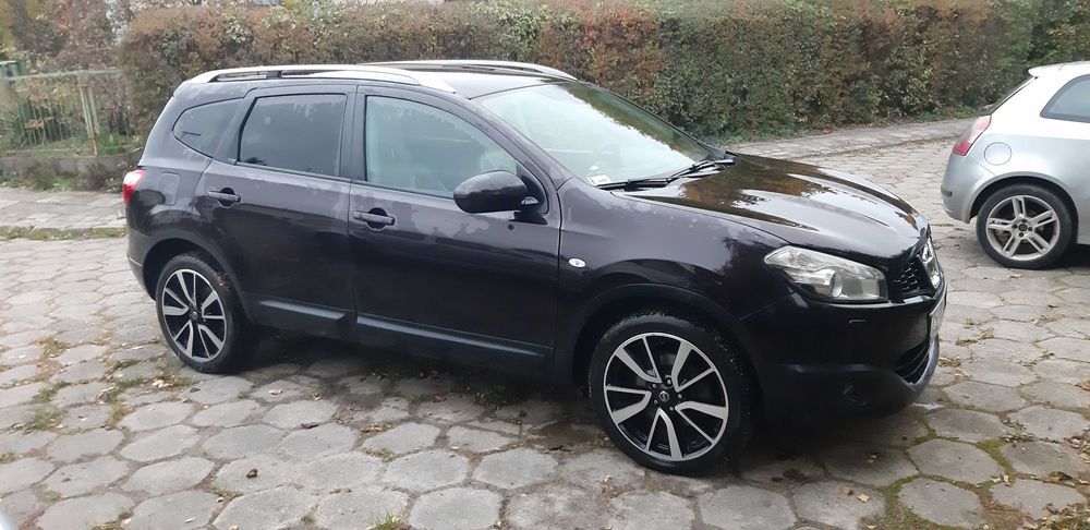 Nissan Qashqai+2