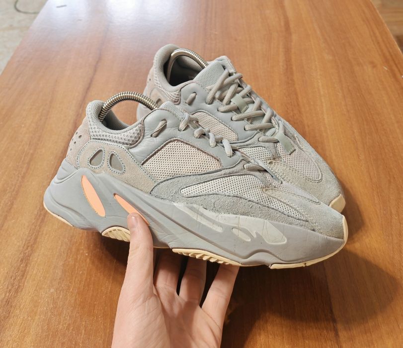 Кросівки спортивні чоловічі стильні Adidas Yeezy Boost 700 41 розмір